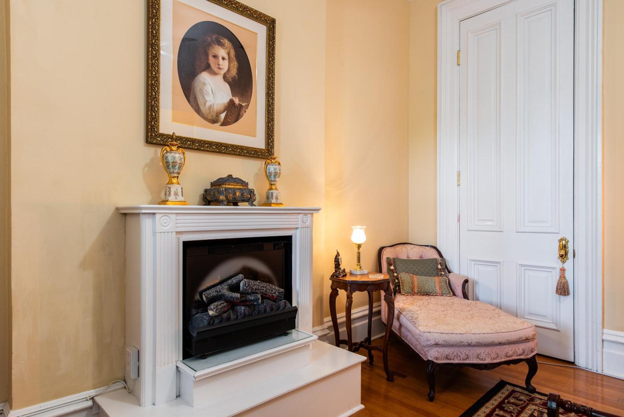 Dupont Mansion Bed & Breakfast Louisville Rum bild