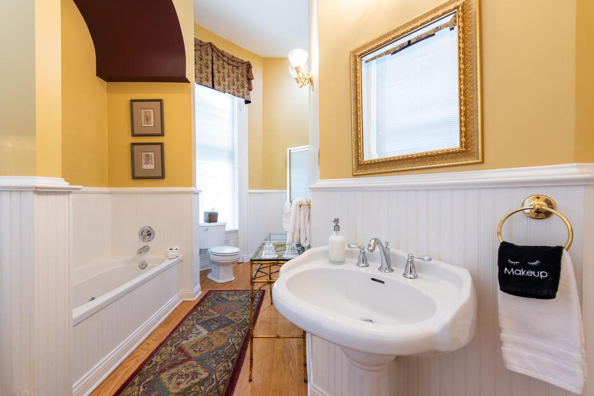 Dupont Mansion Bed & Breakfast Louisville Rum bild