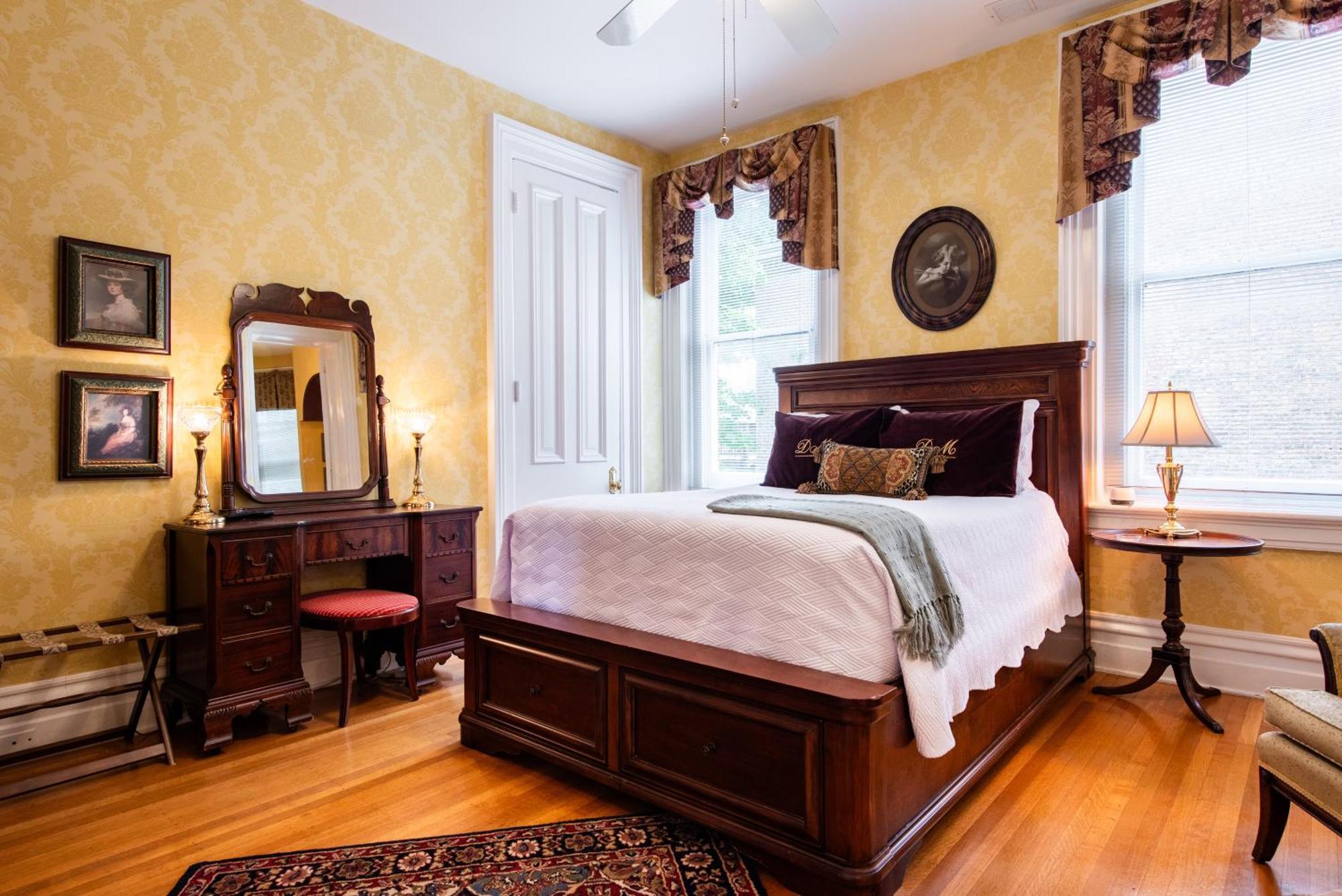 Dupont Mansion Bed & Breakfast Louisville Rum bild