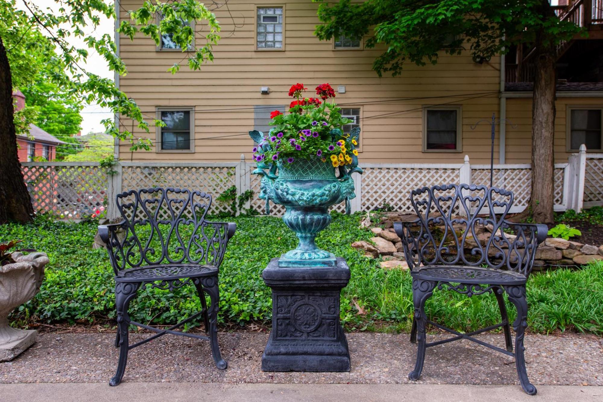 Dupont Mansion Bed & Breakfast Louisville Exteriör bild